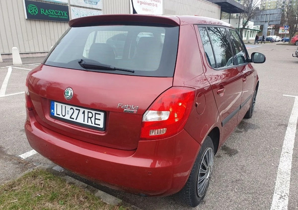 Skoda Fabia cena 13900 przebieg: 199000, rok produkcji 2009 z Lublin małe 106